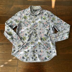 NauticaTropical Men’s Long Sleeve Shirt; size Medium Classical Fit